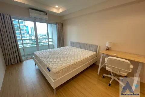 Duplex in Watthana, Bangkok, Thailand 2 Schlafzimmer № 216147 - Foto 12