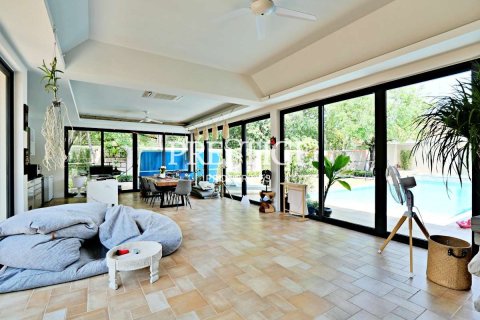 บ้านในพัทยา, ประเทศไทย 4 ห้องนอน № 198712 - รูปถ่าย 23