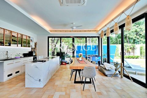 บ้านในพัทยา, ประเทศไทย 4 ห้องนอน № 198712 - รูปถ่าย 24