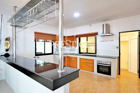 บ้านในพัทยา, ประเทศไทย 5 ห้องนอน № 198714 - รูปถ่าย 24