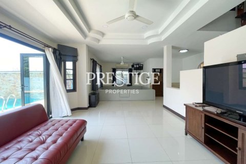 บ้านในพัทยา, ประเทศไทย 5 ห้องนอน № 198714 - รูปถ่าย 4