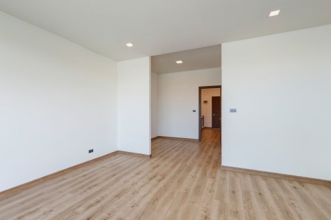 Коммерческая недвижимость в Чиангмае, Таиланд  № 154311 - фото 15