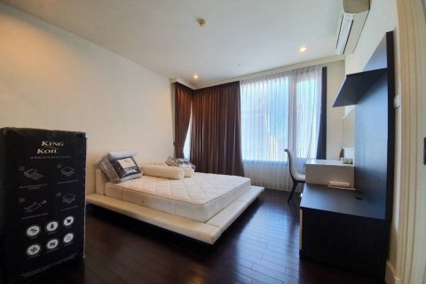 Condo in Khlong Toei, Bangkok, Thailand, 2 bedrooms  № 142668 - photo 7