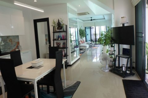 House in Phuket, Thailand 4 bedrooms № 142669 - photo 15