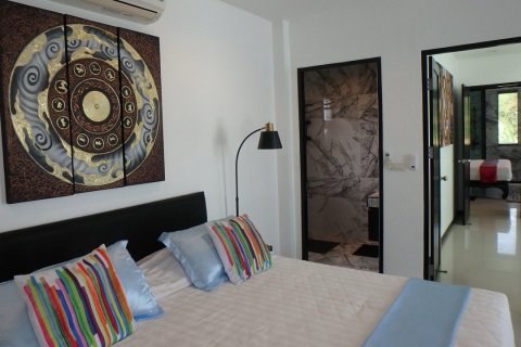 House in Phuket, Thailand 4 bedrooms № 142669 - photo 14