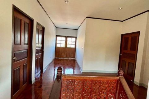 House in Chiang Mai, Thailand 3 bedrooms № 144777 - photo 12