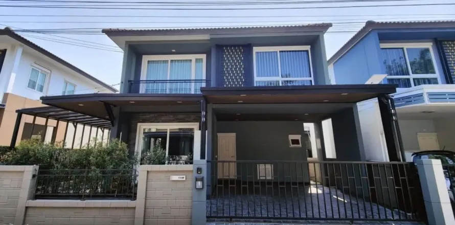 House in Bang Kaeo, Thailand 4 bedrooms № 173665