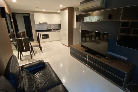 Studio in the Condo in Watthana, Bangkok, Thailand  № 173661 - photo 2