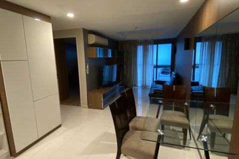 Studio in the Condo in Watthana, Bangkok, Thailand  № 173661 - photo 1