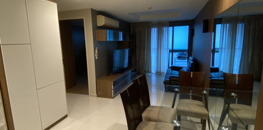 Studio in the Condo in Watthana, Bangkok, Thailand  № 173661