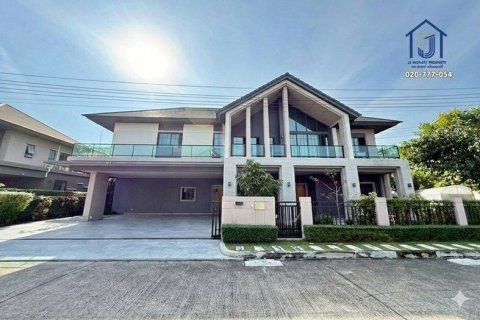 Maison à Pak Kret, Thaïlande 5 chambres № 173662