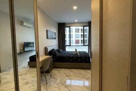 Студия в кондо в Клонг Тоэй, Бангкок, Таиланд № 155891 - фото 11