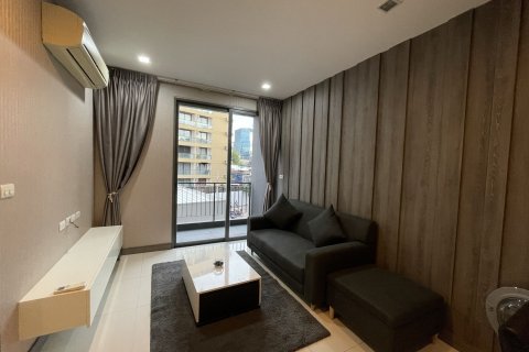 Студия в кондо в Клонг Тоэй, Бангкок, Таиланд № 155891 - фото 8