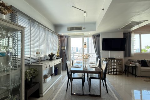 Студия в кондо в Ваттхане, Бангкок, Таиланд № 155894 - фото 3