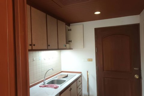 Studio in the Condo in Phra Nakhon, Bangkok, Thailand  № 155895 - photo 8