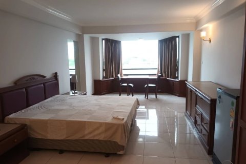 Studio in the Condo in Phra Nakhon, Bangkok, Thailand  № 155895 - photo 4