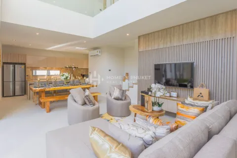 House in Phuket, Thailand 3 bedrooms № 153909 - photo 6