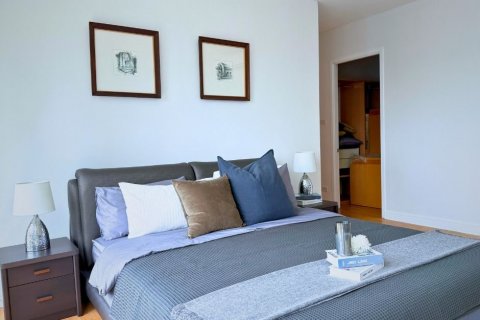 Condo in Khlong Toei, Bangkok, Thailand, 2 bedrooms  № 138426 - photo 16