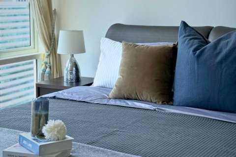 Condo in Khlong Toei, Bangkok, Thailand, 2 bedrooms  № 138426 - photo 14