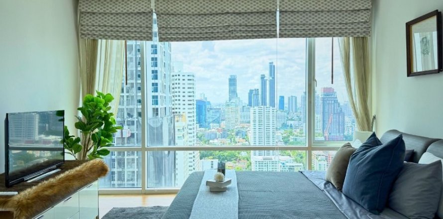 Condo in Khlong Toei, Bangkok, Thailand, 2 bedrooms  № 138426