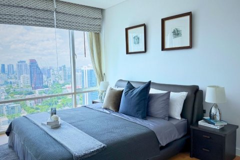 Condo in Khlong Toei, Bangkok, Thailand, 2 bedrooms  № 138426 - photo 24