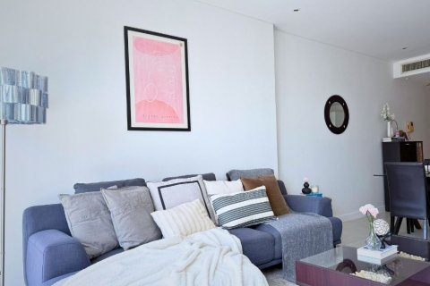 Condo in Khlong Toei, Bangkok, Thailand, 2 bedrooms  № 138426 - photo 9