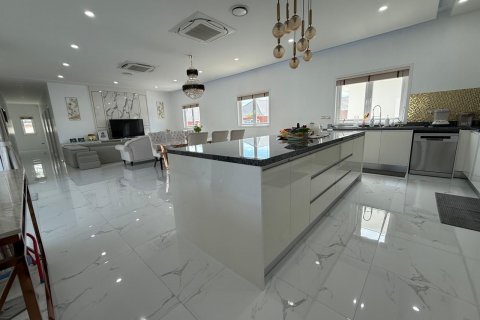 Villa à Hua Hin, Thaïlande 3 chambres № 138937 - photo 11