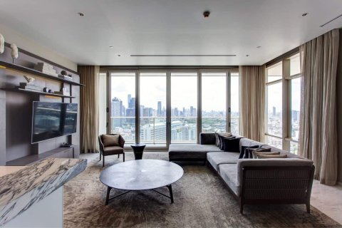 Condo in Bangkok, Thailand, 1 bedroom  № 166925 - photo 7