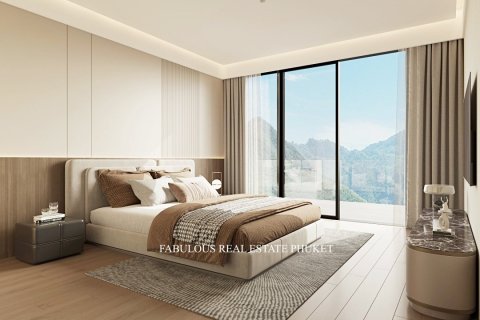 Villa in Bang Tao, Thailand 4 bedrooms № 179613 - photo 16