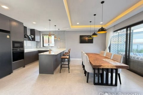 Дом в Паттайе, Таиланд с 3 спальнями № 168157 - фото 10