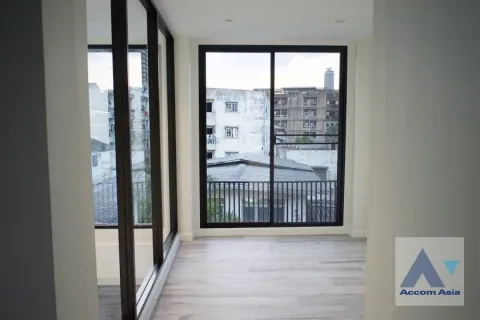 Haus in Watthana, Bangkok, Thailand 4 Schlafzimmer № 215251 - Foto 4