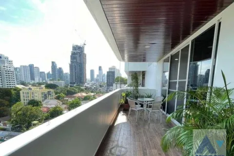 Condo à Watthana, Bangkok, Thaïlande, 3 chambres  № 215253