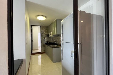 Кондоминиум с 2 спальнями в Ваттхане, Бангкок, Таиланд № 154964 - фото 9