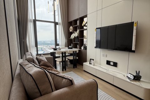 Condo in Khlong Toei, Bangkok, Thailand, 2 bedrooms № 154965 - photo 1