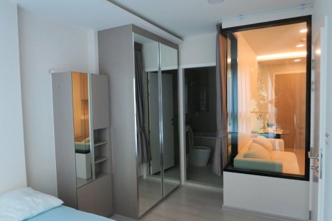 Studio in the Condo in Khlong Toei, Bangkok, Thailand № 154966 - photo 4