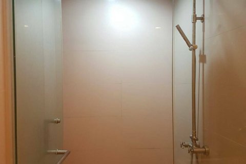 Студия в кондо в Ваттхане, Бангкок, Таиланд № 148695 - фото 7