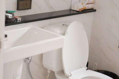 Villa à Bang Phli Yai, Thaïlande 4 chambres № 133719 - photo 16