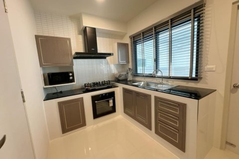 Villa in Bang Na, Bangkok, Thailand 4 bedrooms № 133717 - photo 7