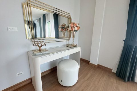 Villa in Bang Na, Bangkok, Thailand 4 bedrooms № 133717 - photo 20