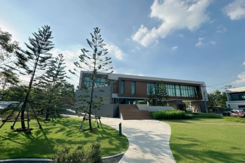 Villa in Bang Na, Bangkok, Thailand 4 bedrooms № 133717 - photo 30