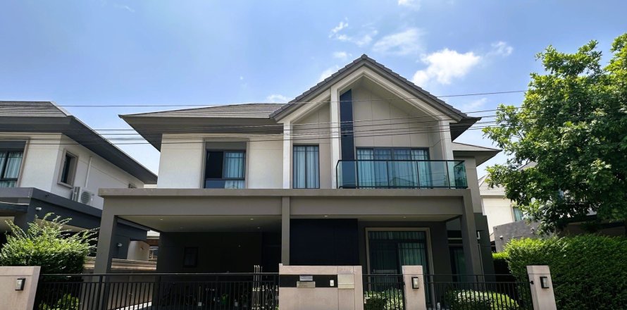 Maison à Bang Kruai, Thaïlande 4 chambres № 173231