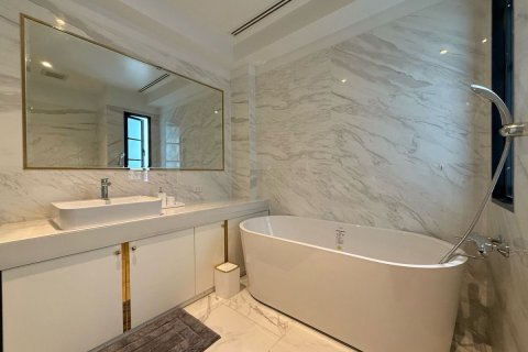 Maison à Watthana, Bangkok, Thaïlande 4 chambres № 173227 - photo 11