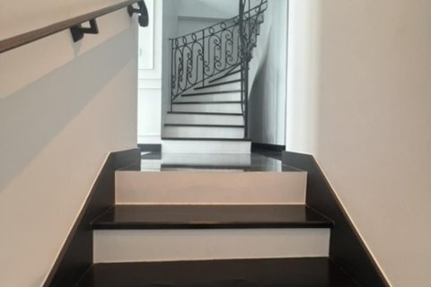 Maison à Watthana, Bangkok, Thaïlande 4 chambres № 173227 - photo 18