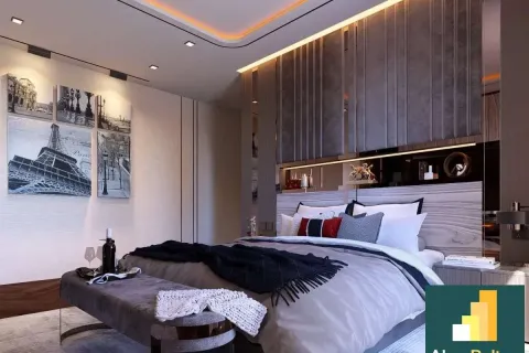 Casa de 5 dormitorios en Pattaya, Tailandia № 211404 - foto 7