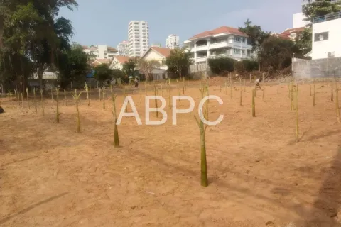 Terreno en Pattaya, Tailandia № 211402 - foto 4