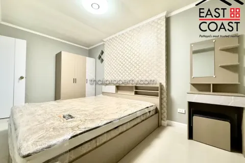 Casa de 4 dormitorios en Pattaya, Tailandia № 212353 - foto 14