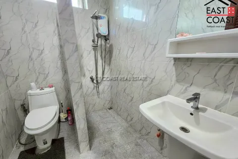Casa de 3 dormitorios en Pattaya, Tailandia № 212359 - foto 17