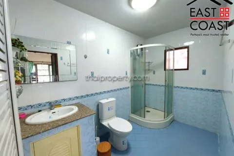 Casa de 3 dormitorios en Pattaya, Tailandia № 212356 - foto 18