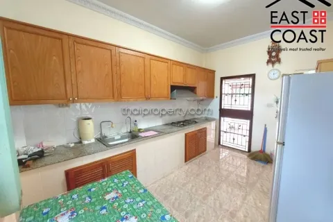 Casa de 3 dormitorios en Pattaya, Tailandia № 212356 - foto 6