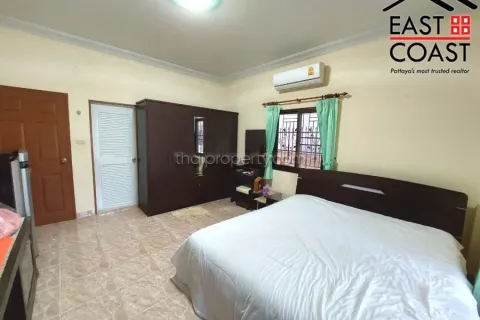 Casa de 3 dormitorios en Pattaya, Tailandia № 212356 - foto 15